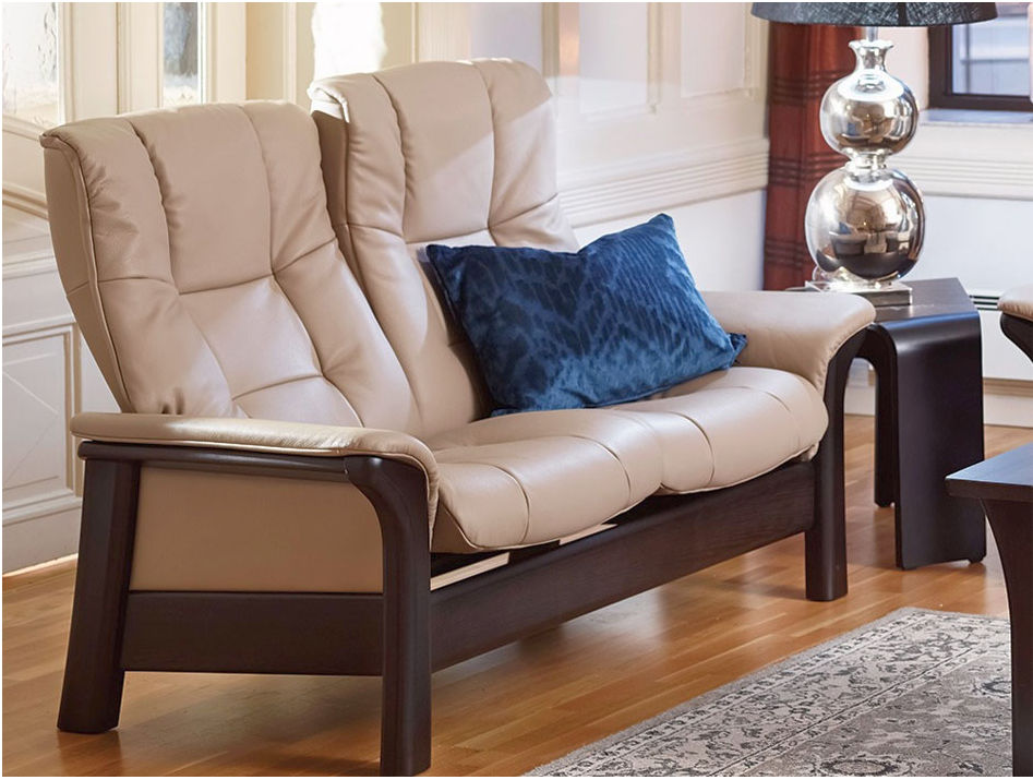 stressless paloma sand leather