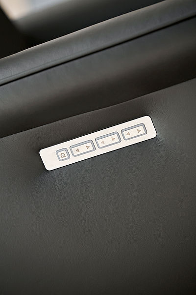 In-Stock Special Stressless Mike (Small) Recliner