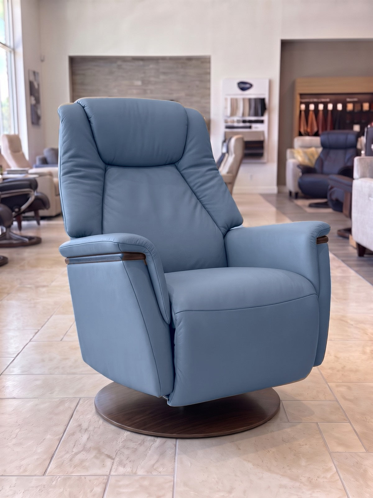 Stressless Max Small Power recliner in Paloma Oxford Blue leather with Walnut base – In-Stock Special