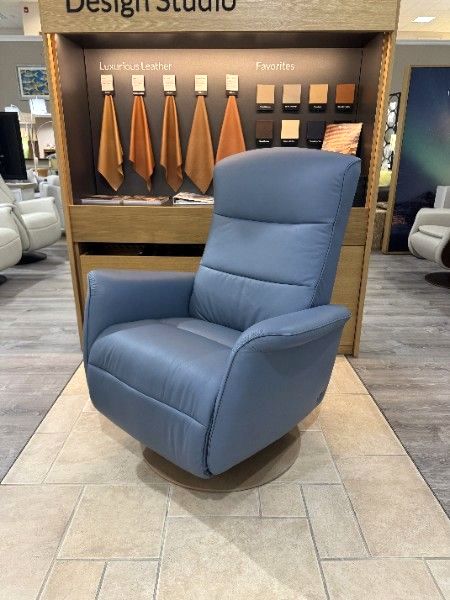 In Stock Special-Mike Power Recliner (large)