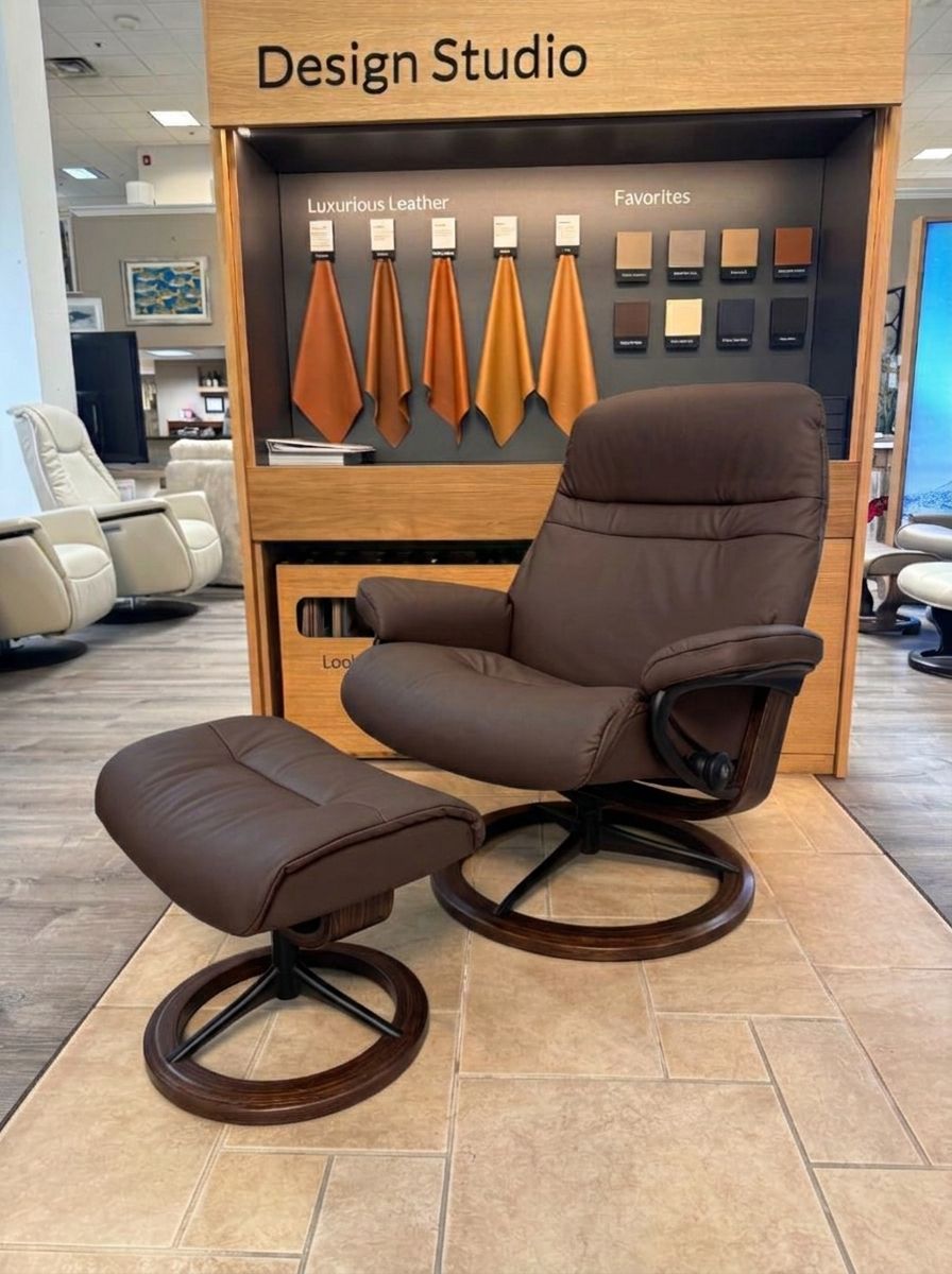 Stressless Sunrise Signature recliner and ottoman in Paloma Espresso with matte black Signature base