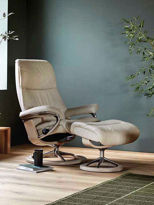 The Stressless View Signature recliner.