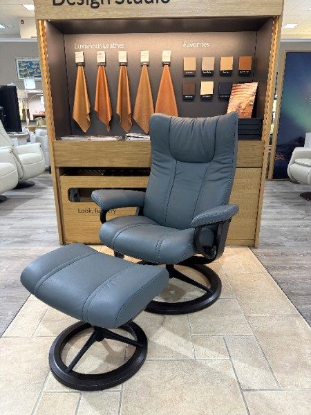 In Stock Special-Wing Signature